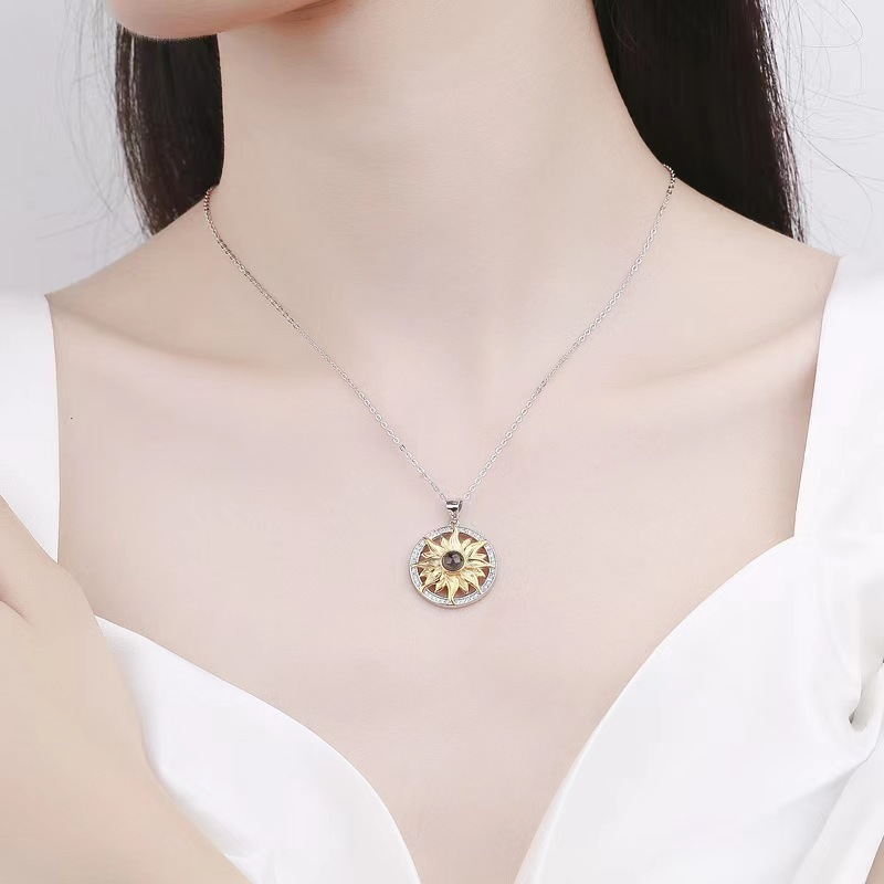 Custom Projection Necklace for Women Fashionable Personalized Pendant with Hidden Message