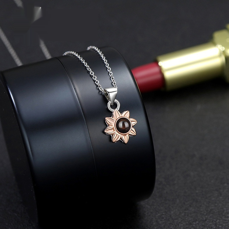 Sunflower Projection Necklace Stylish Fashion Jewelry for Women