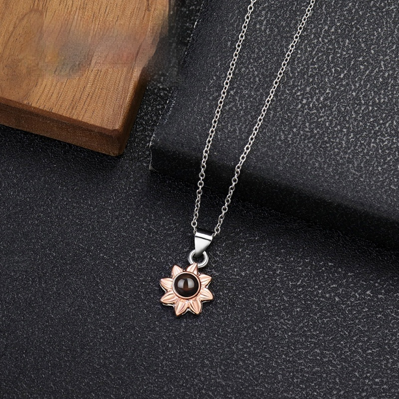 Sunflower Projection Necklace Stylish Fashion Jewelry for Women