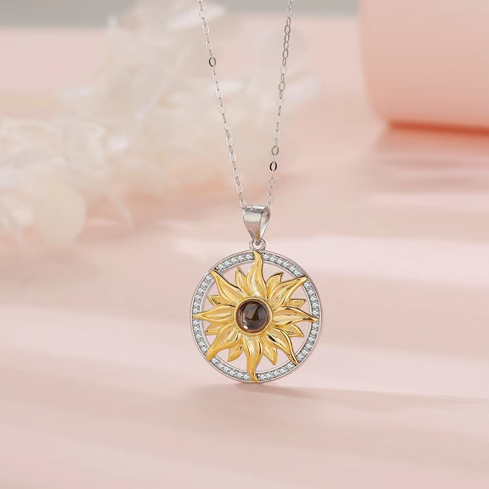 Custom Projection Necklace for Women Fashionable Personalized Pendant with Hidden Message
