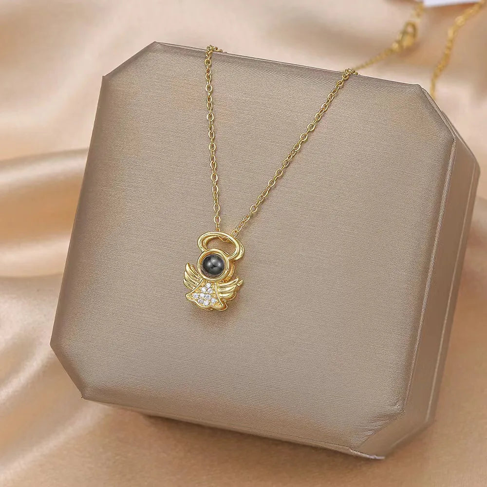 Women's Angel Projection Necklace – 100 Languages "I Love You" Pendant Gift