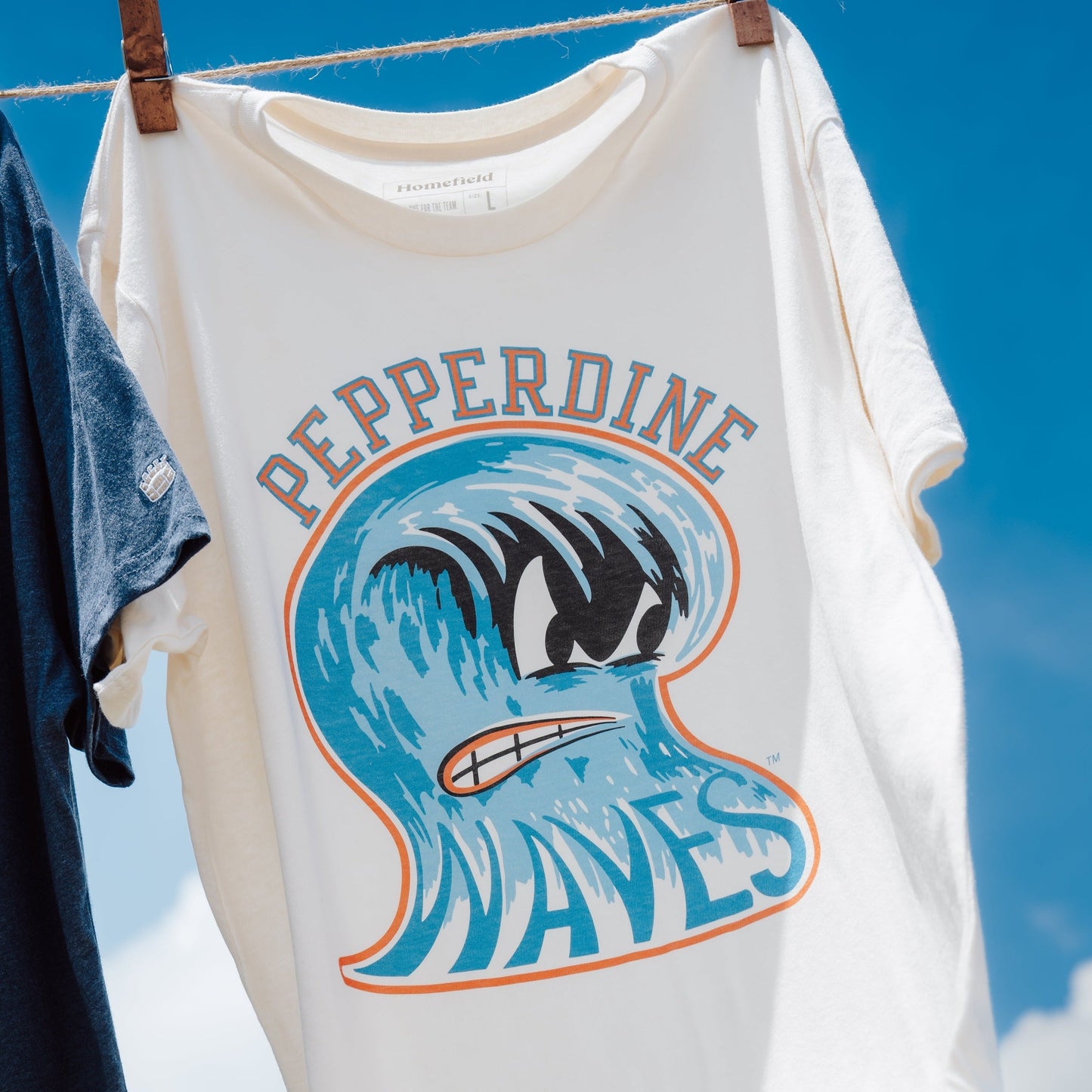 Pepperdine Waves Vintage Angry Wave Tee